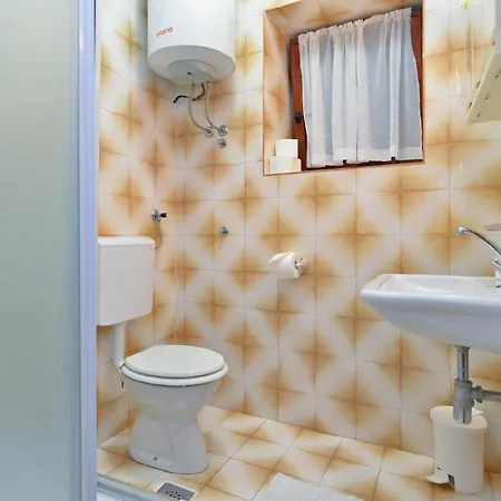 Apartment Fuer 2 Personen Ca 25 Qm In Medulin, Istrien Suedkueste Von Istrien