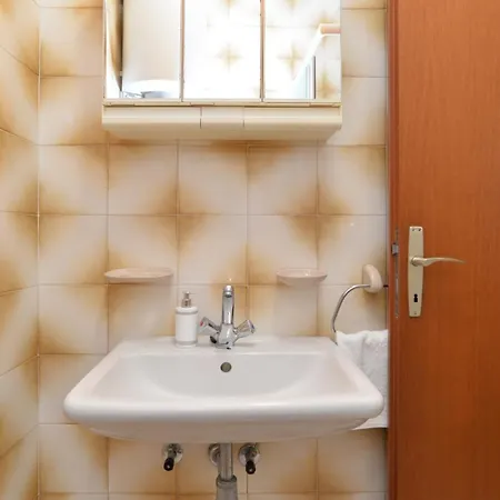 Fuer 2 Personen Ca 25 Qm In Medulin, Istrien Suedkueste Von Istrien Apartment Medulin